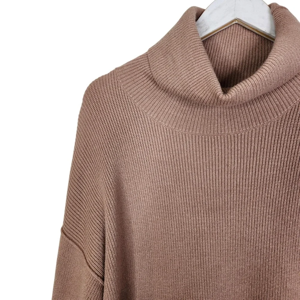 FREE PEOPLE Sweater‎ Womens Small Pink Softly Structured Tunic Cowl Neck Ribbed